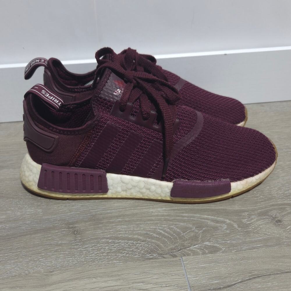 Adidas NMD_R1 "Maroon Gum" Men's Sneaker Size 8.5 Boost